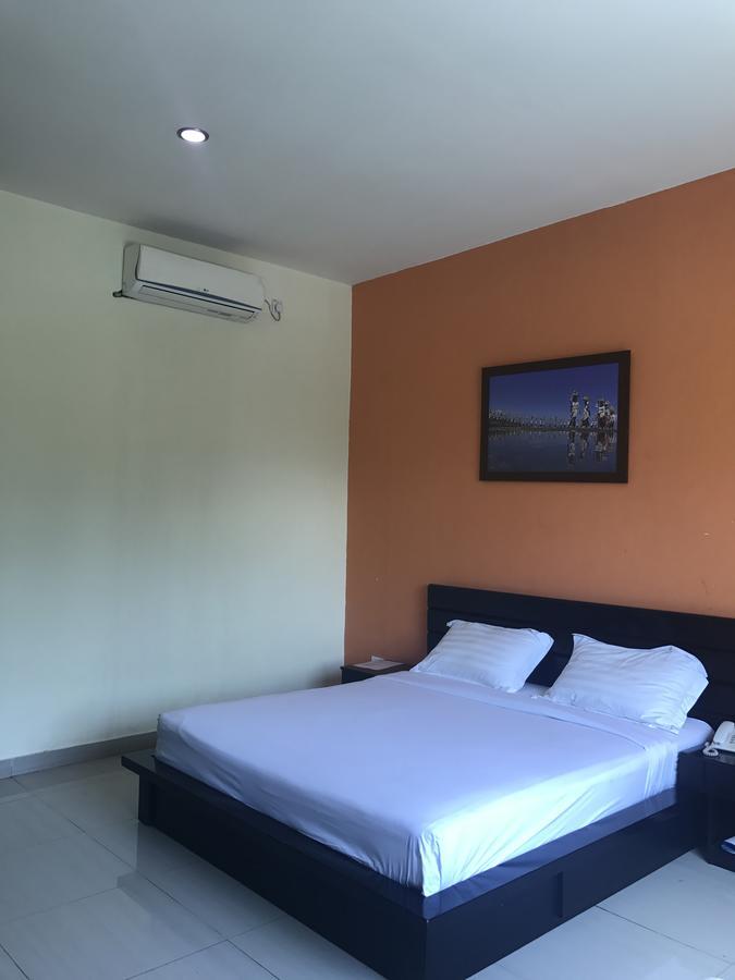 Prima Inn Кута Экстерьер фото