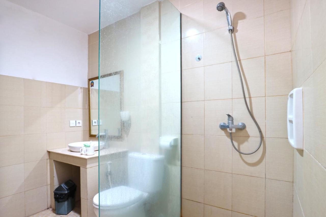 Prima Inn Кута Экстерьер фото